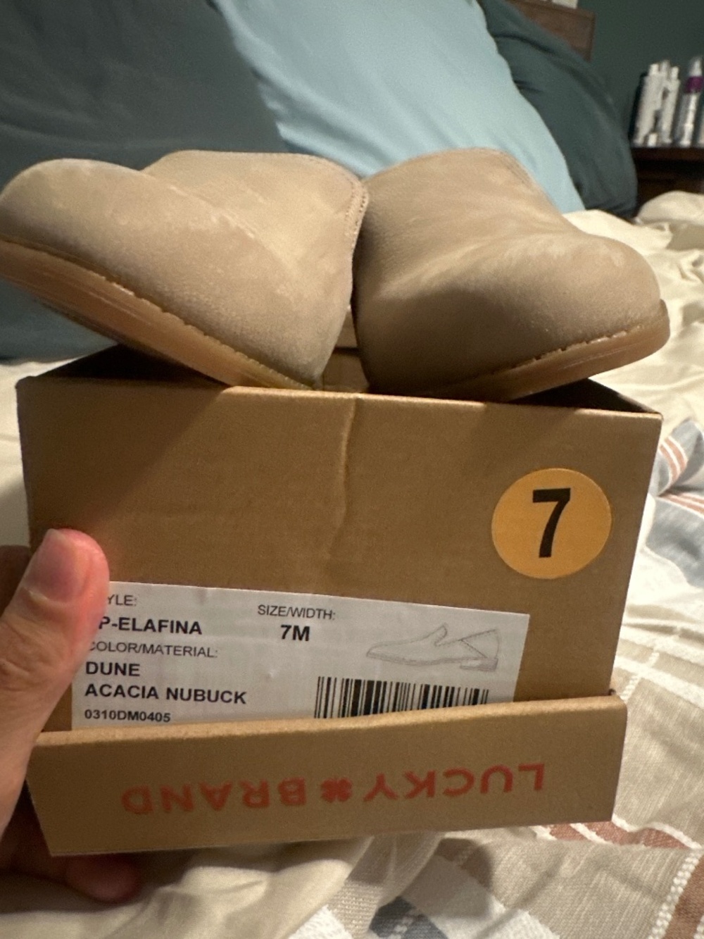 Lucky brand new Elafina shoes in Dune